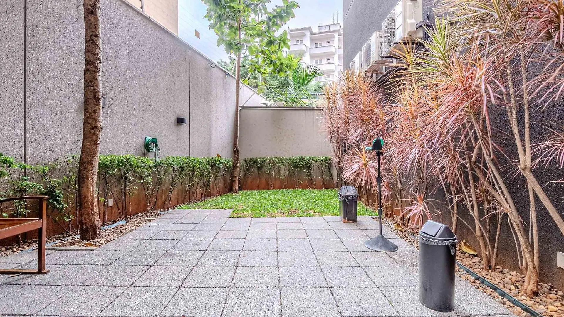 Luxo Sauna E Piscina No Metro Santa Cecilia - Centro Prox Allianz E Paulista Sao Paulo 0*,  Brazil